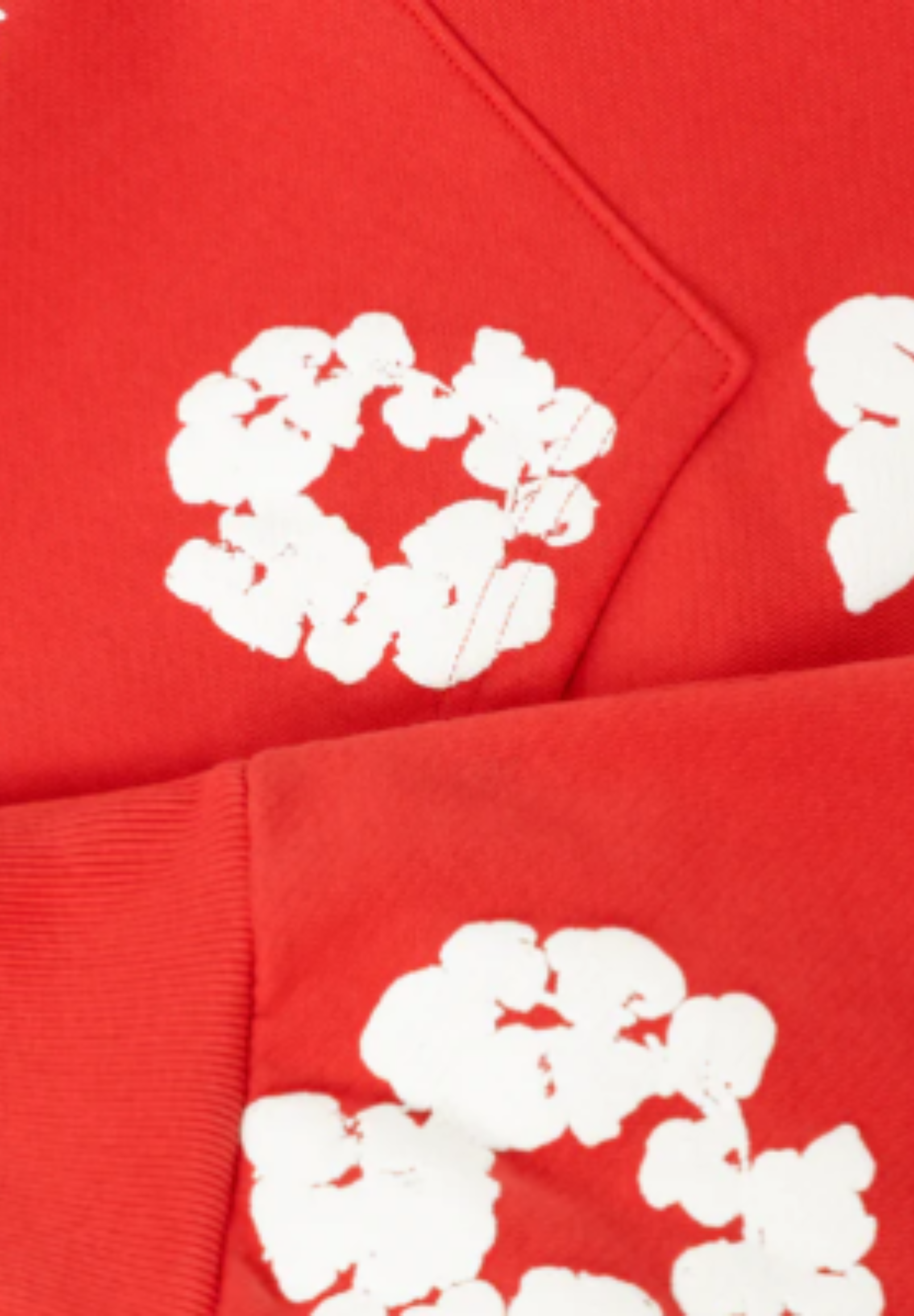 The Cotton Wreath Sweatshirt Red